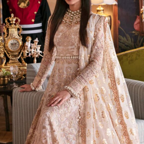 Afrozeh “Sheemah” – Brand New Stitched Suit (Size Large) - Picture 4 of 7